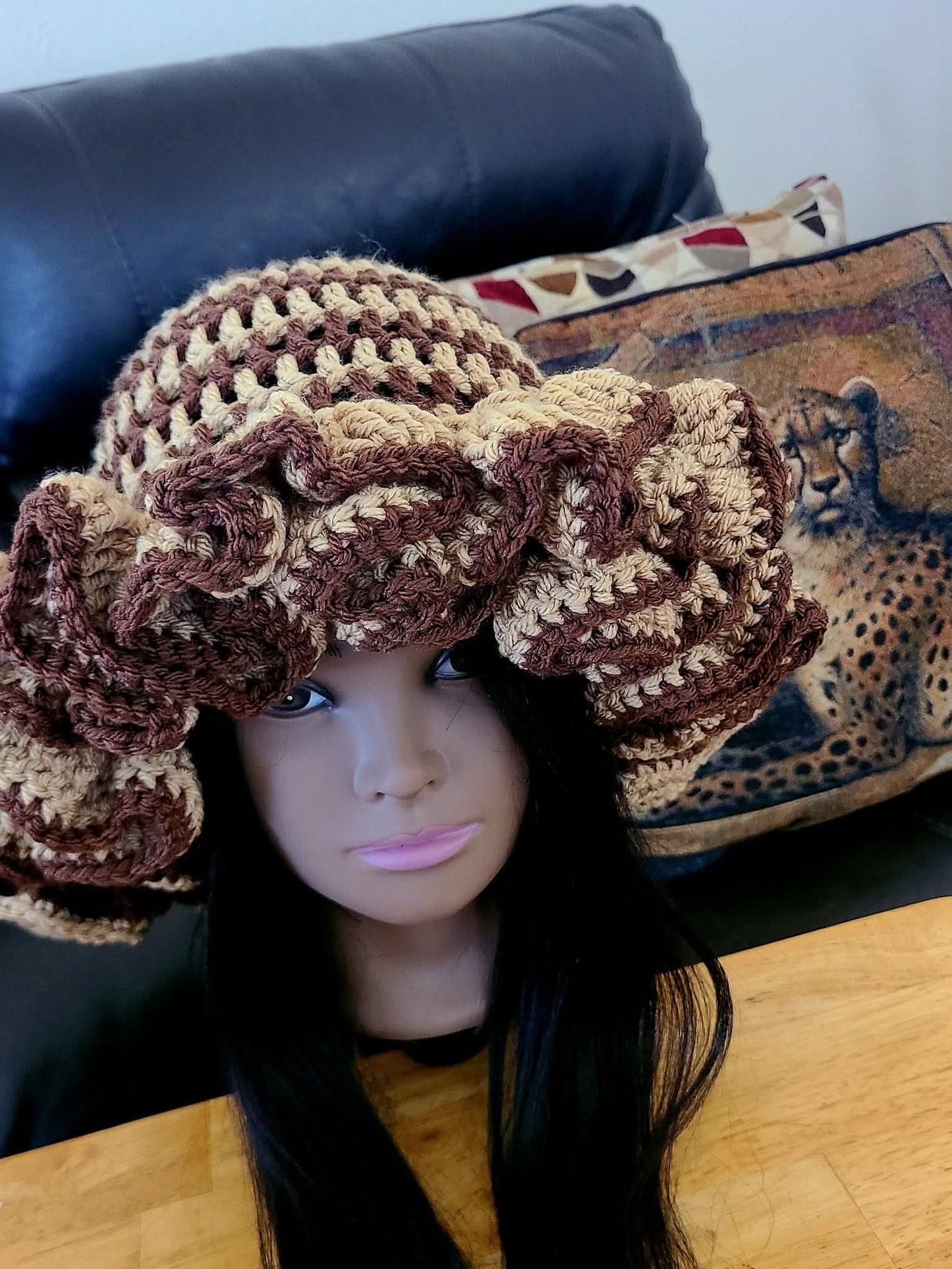 2 toned "EXTREME " Ruffle Hat