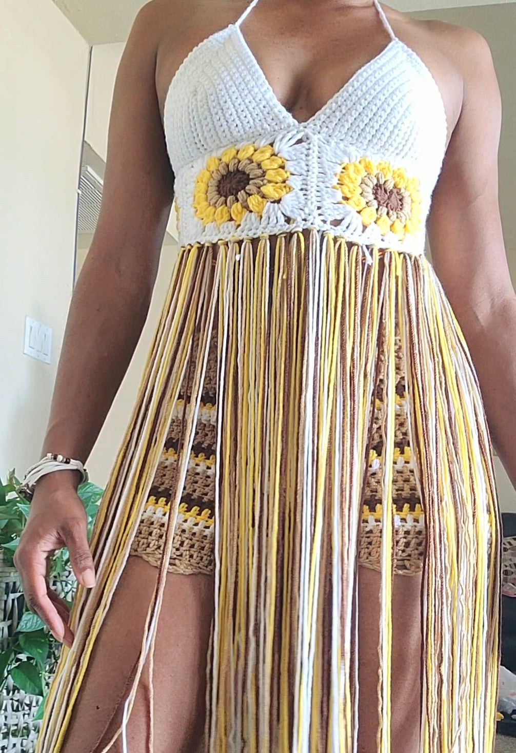 White Halter w/ Fringes Sunflower Set